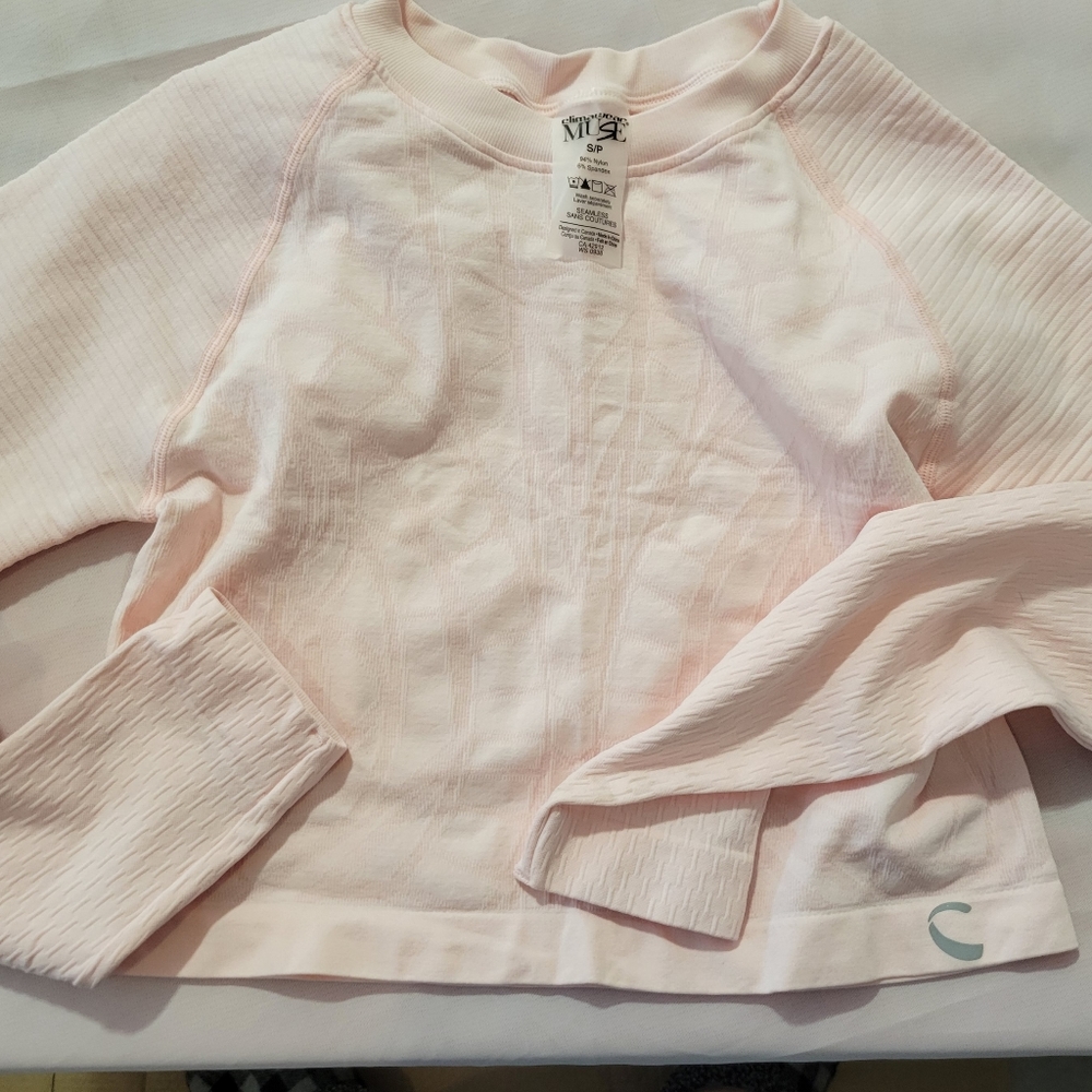 Climawear crop